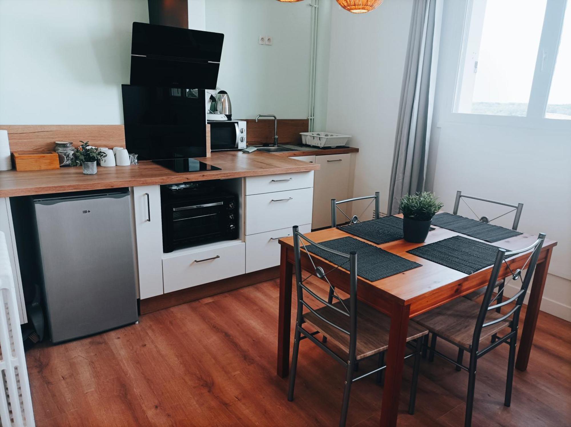 Bel Appartement Tout Equipe Le Mans Exterior foto